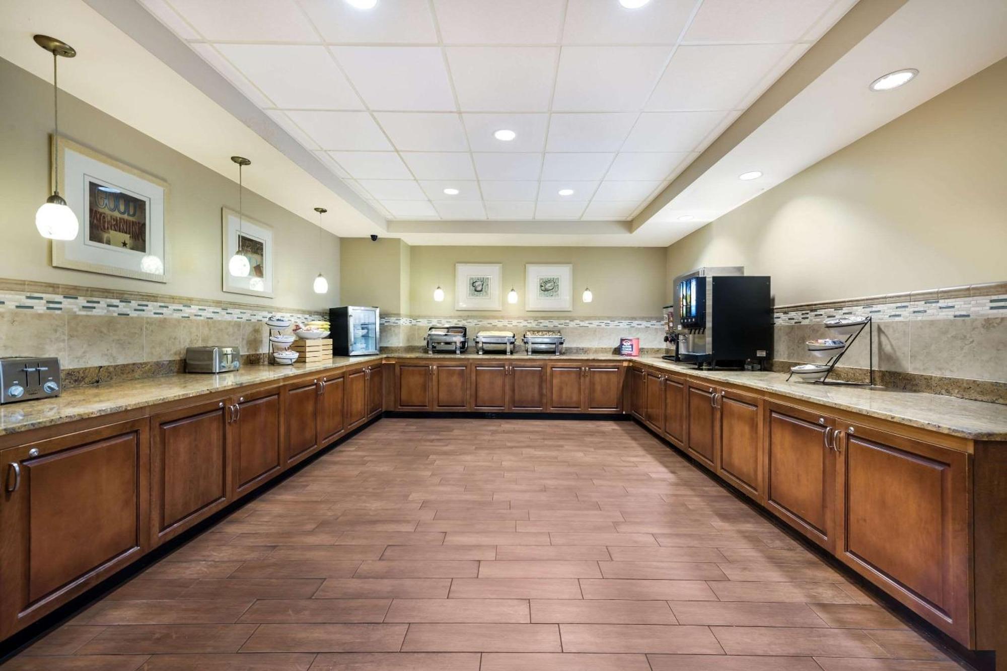 Country Inn & Suites By Radisson, Virginia Beach Oceanfront , Va エクステリア 写真